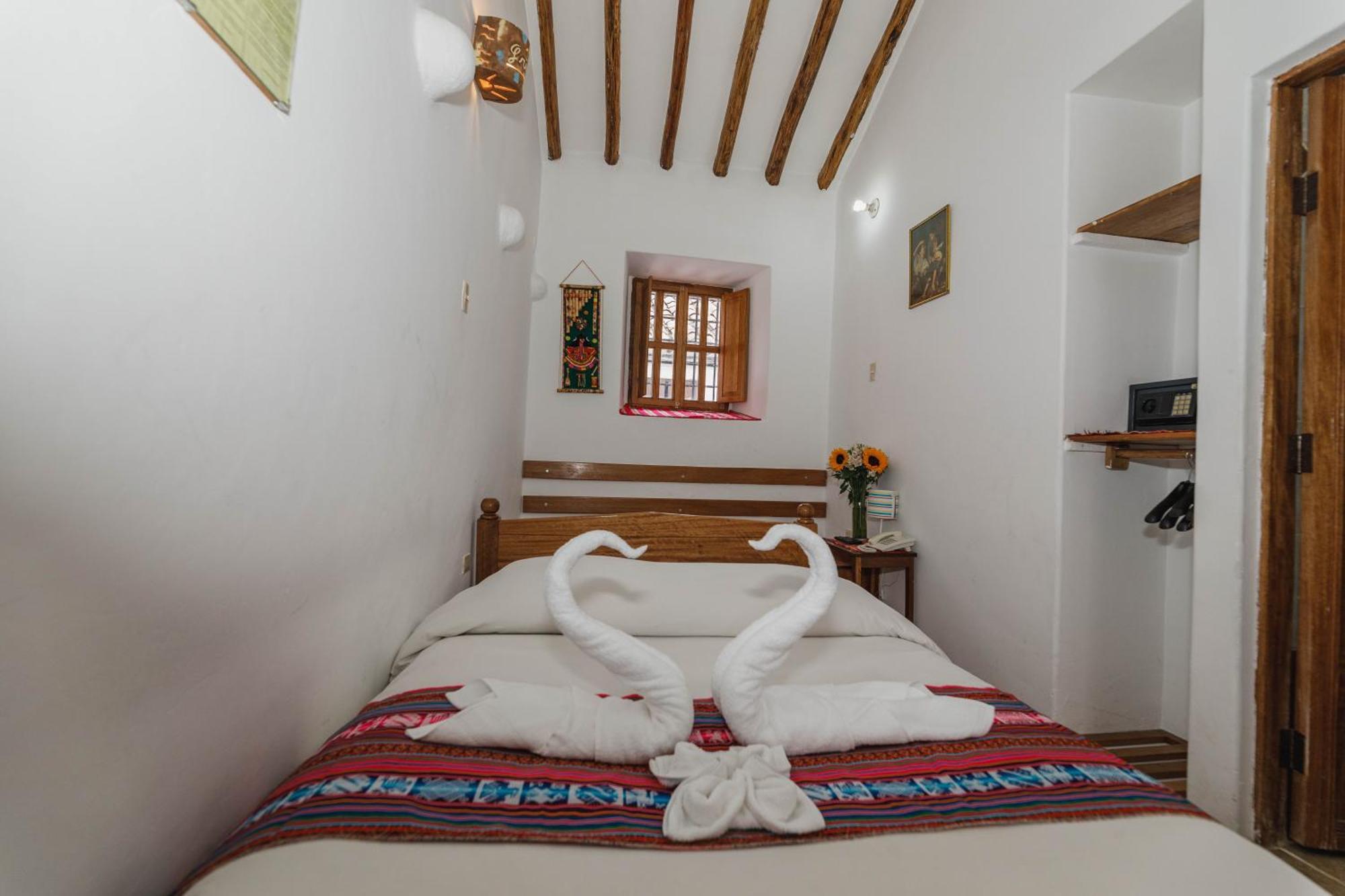 Hostal El Grial Куско Екстер'єр фото